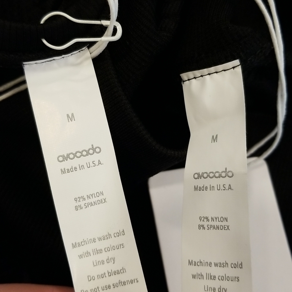 💕AVOCADO💕 Serenity Shred Long Sleeve Top + Leggings Set Black Medium M NWT - Picture 14 of 16